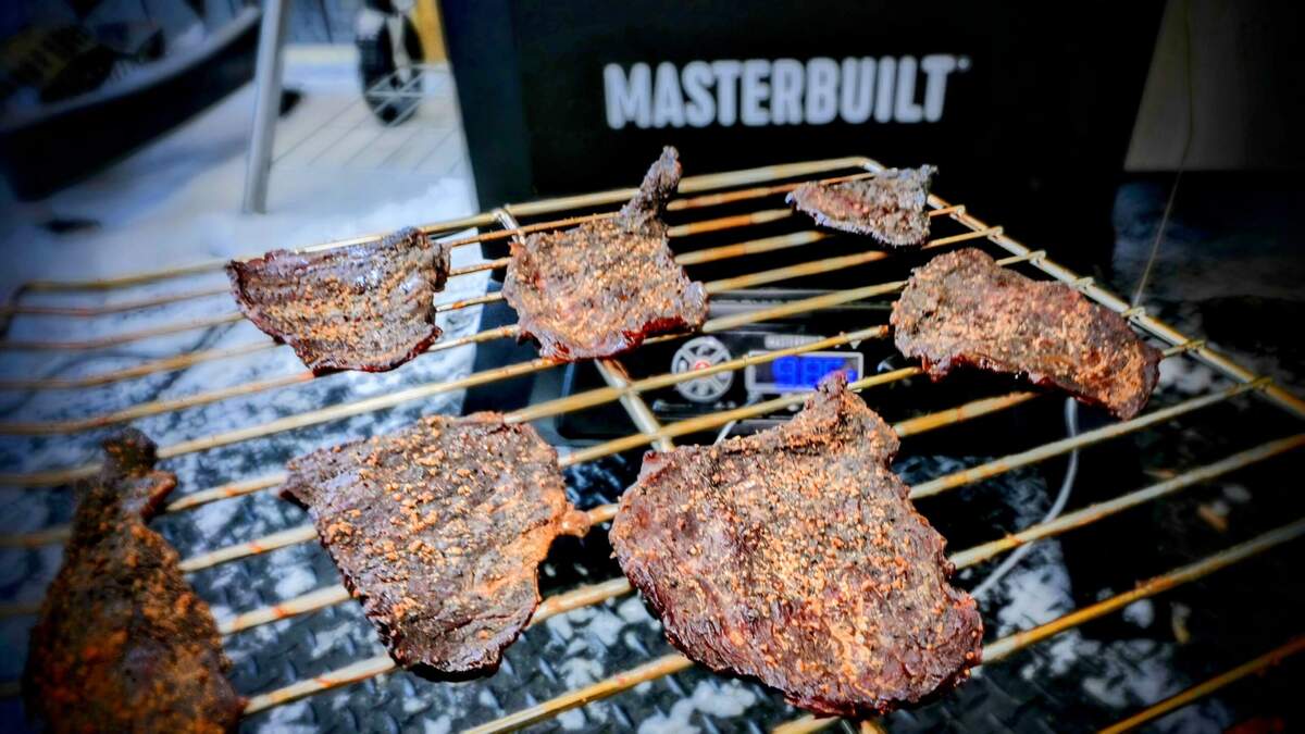 Smoked Beef Jerky On A Vertical Smoker Masterbuilt Smoked Beef Jerky On A Vertical Smoker Masterbuilt